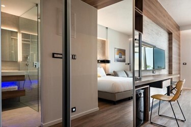 Classic Room Side Sea View