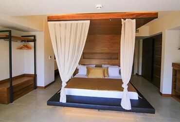 Superior Jacuzzi Room