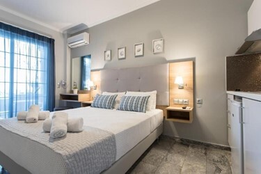  Deluxe Studio with Garden View