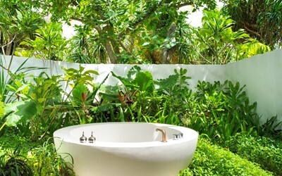 Sunrise Deluxe Beach Villa with Pool