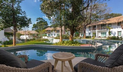 Grand Deluxe Lagoon Pool Access Room