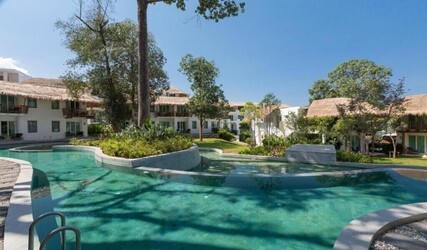 Grand Deluxe Lagoon Pool Access Room