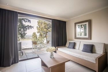 Bungalow Superior with Sea View