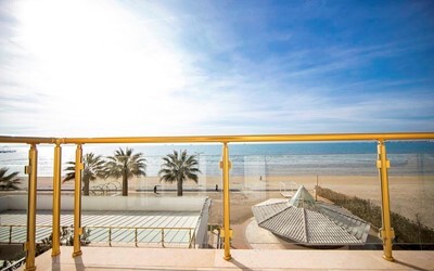Junior Suite with Sea View and Balcony