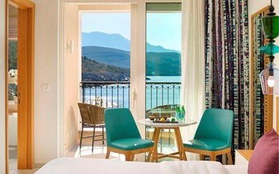 Grand Deluxe Corner Suite