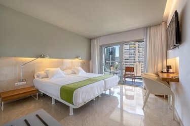 Classic Terrace Room