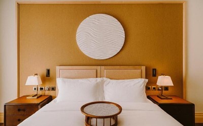 Suite 1 Bedroom Aqua/Baia