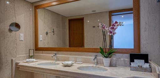 Panoramic Guest Room Sea View