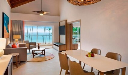 Premium Suite Ocean Front