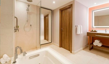 Premium Suite Ocean Front