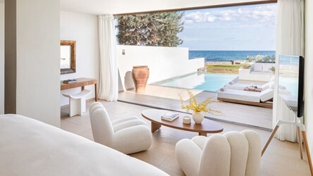Amirandes VIP 2-Bedroom Suite With Gym & Private Pool with Garden View