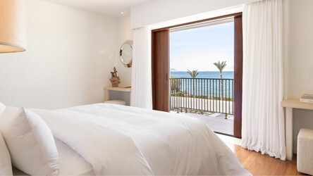 Amirandes 2-Bedroom Dream Villa With Courtyard, Sea View & Private Pool