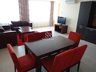 Three Bedrooms Apartment Land view