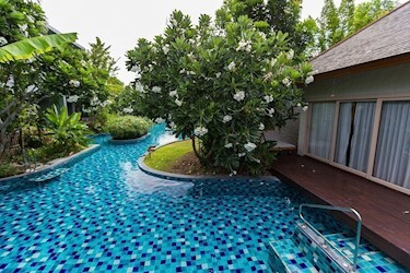 Access Pool Villa