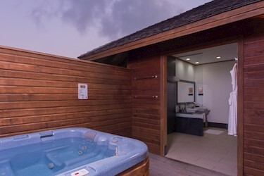 Jacuzzi Water Villa