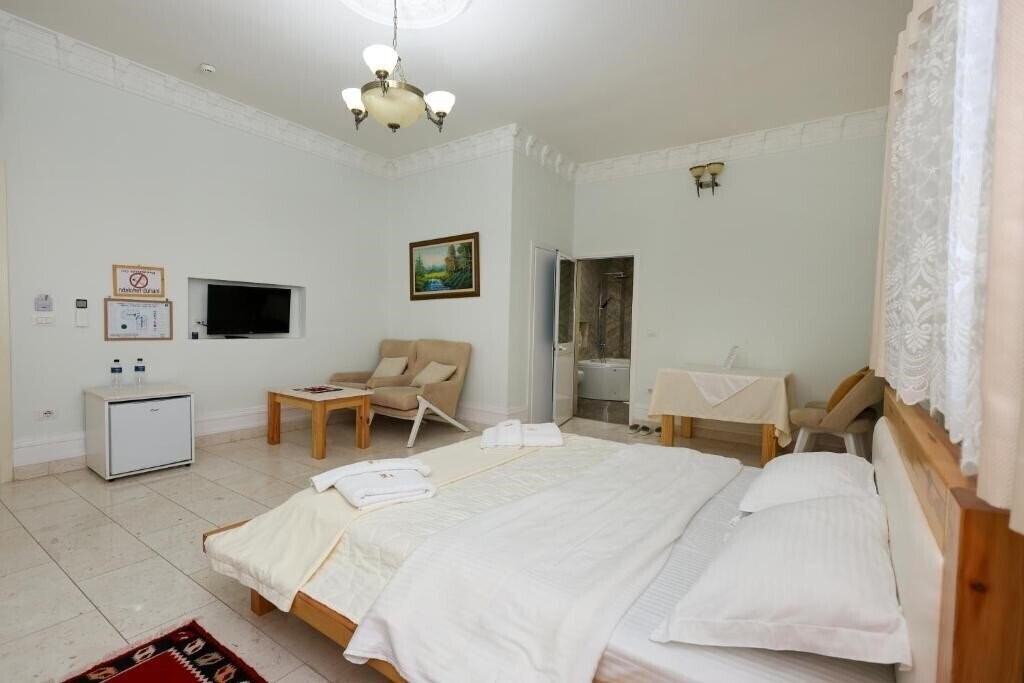 Изображение Hotel Familja 3*