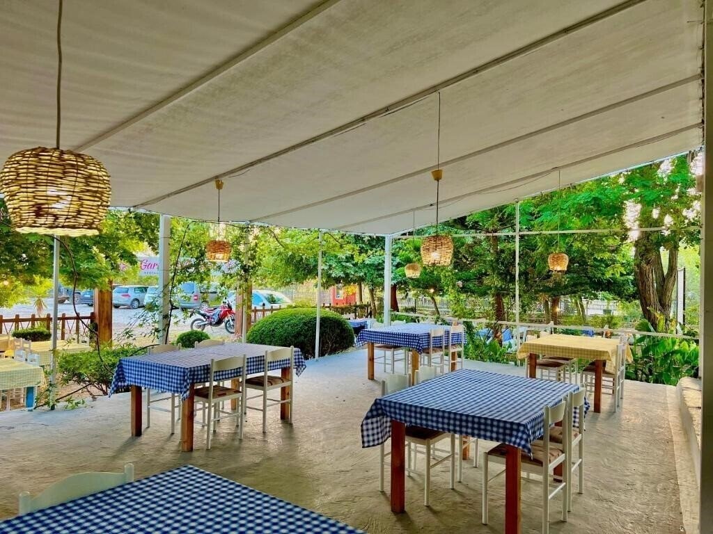 Zdjęcie Garden Villa Naza Apt апартаменты