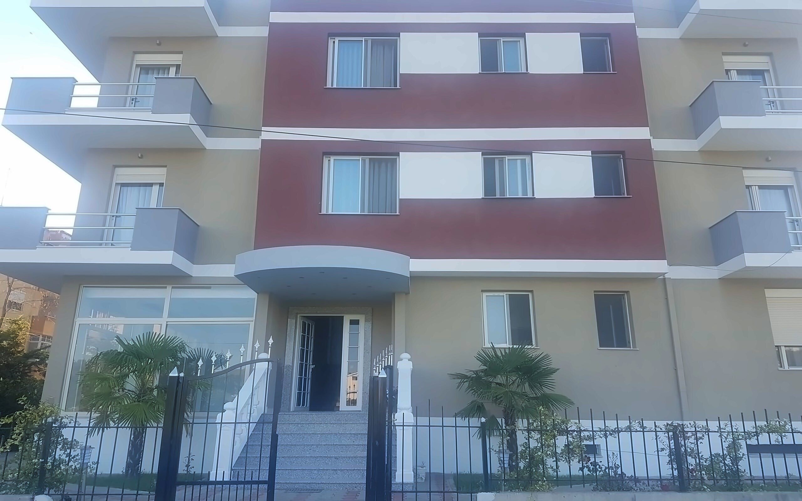 Hotel Mali I Robit Vila 3*