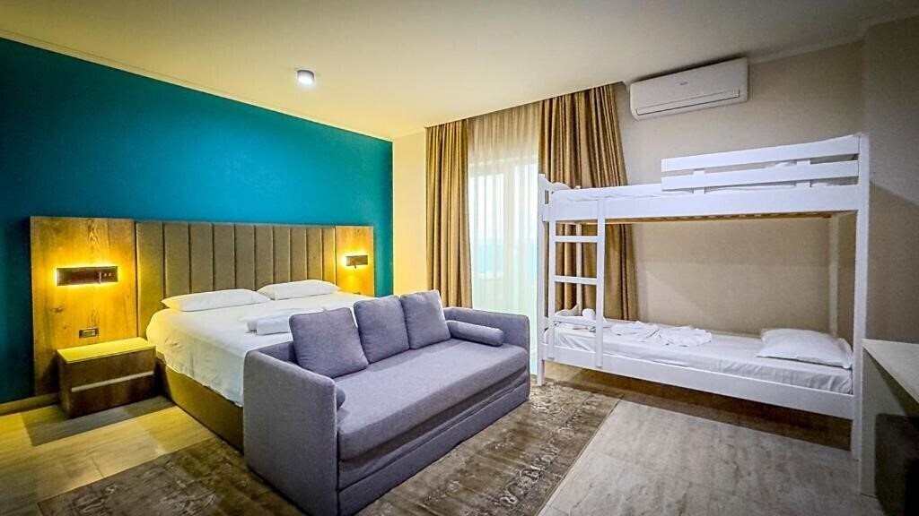Zdjęcie Vivas Hotel & SPA 4*