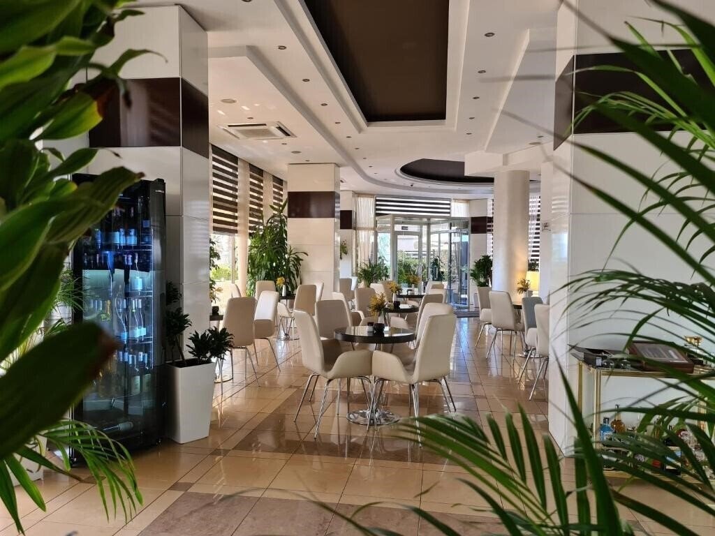 Фотография Hotel Arvi 4*