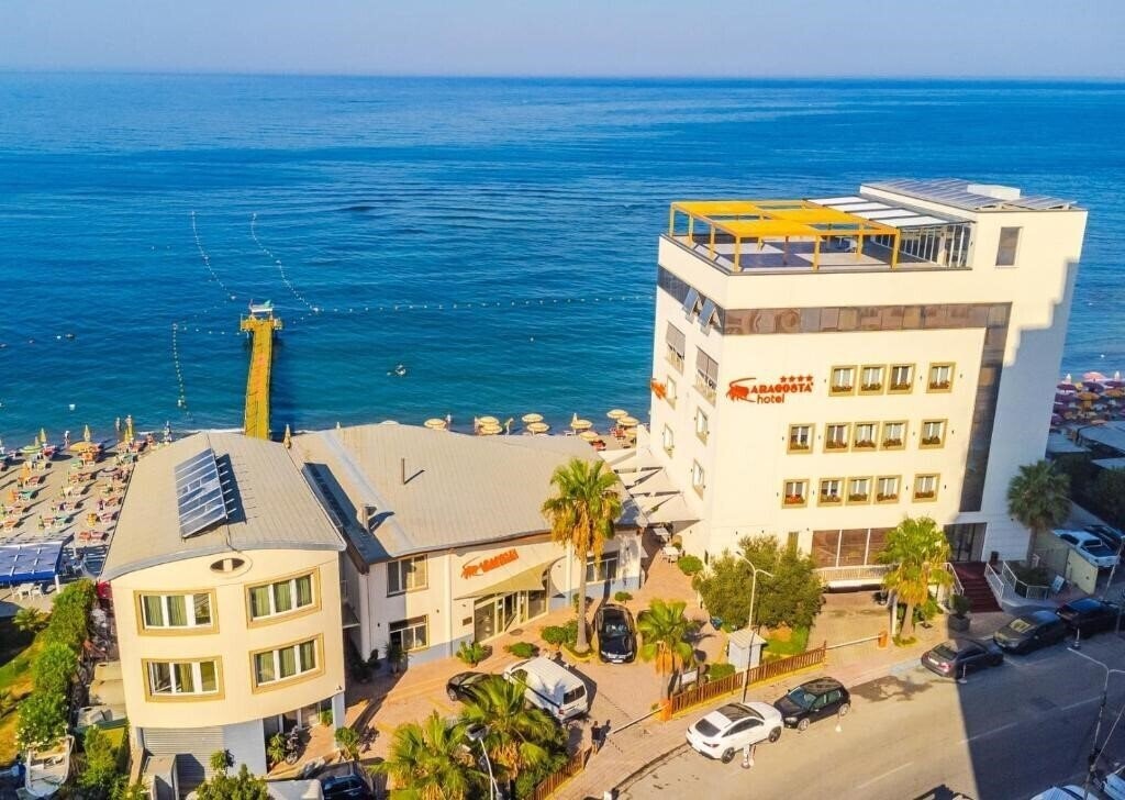 Отель Hotel Aragosta 4*
