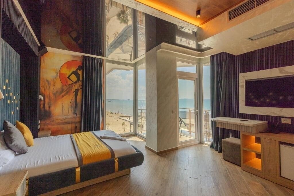 Hotel Vila One Beach Hotel 4*