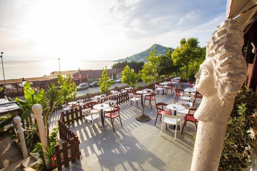 Hotel Hill Side Beach 3*