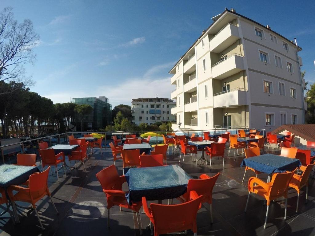 Zdjęcia Korabi Hotel 3*