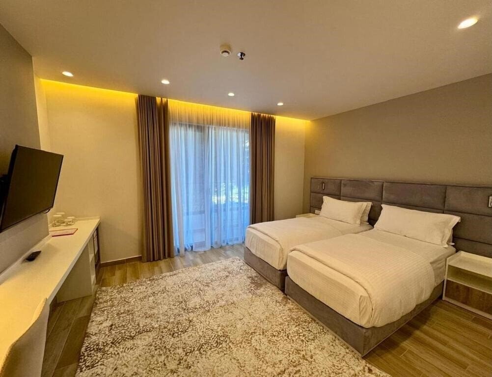 Картинка Henry Resort & Spa 5*