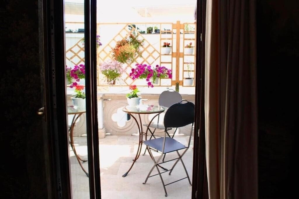 Изображение Hotel Boutique Vila 8 4*