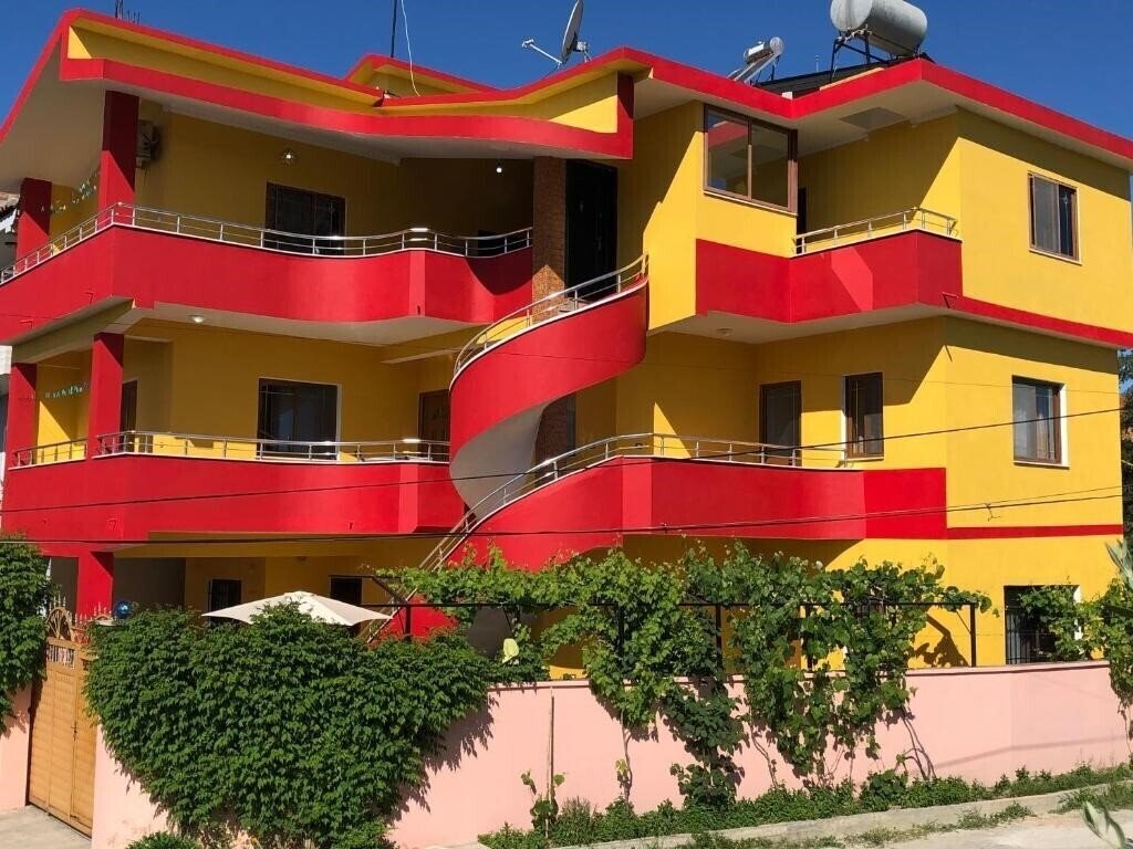 Отель Guest House Murati апартаменты