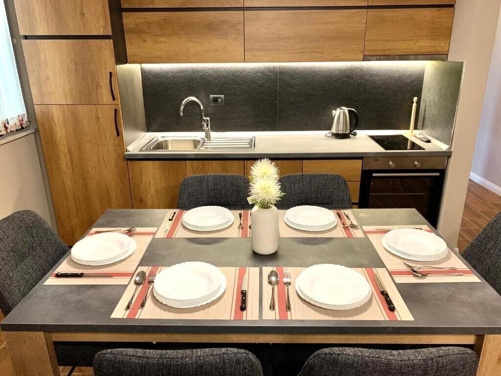 Zdjęcie Eka Luxury Apartments апартаменты