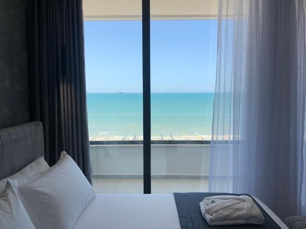 Изображение Mirage 4*