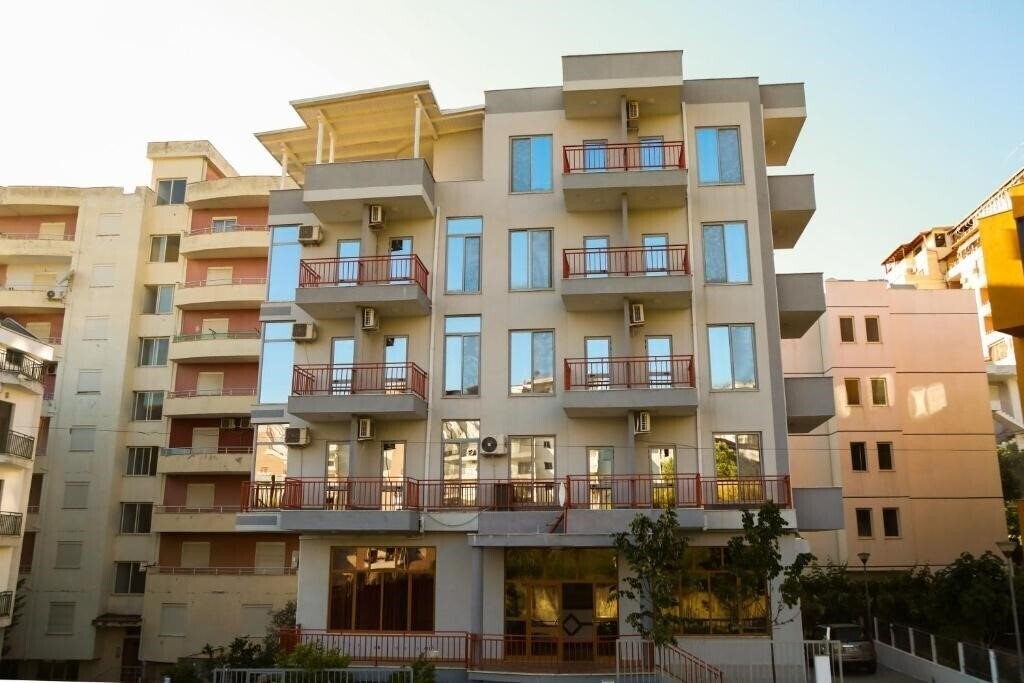 Hotel Vila Namiku 3*