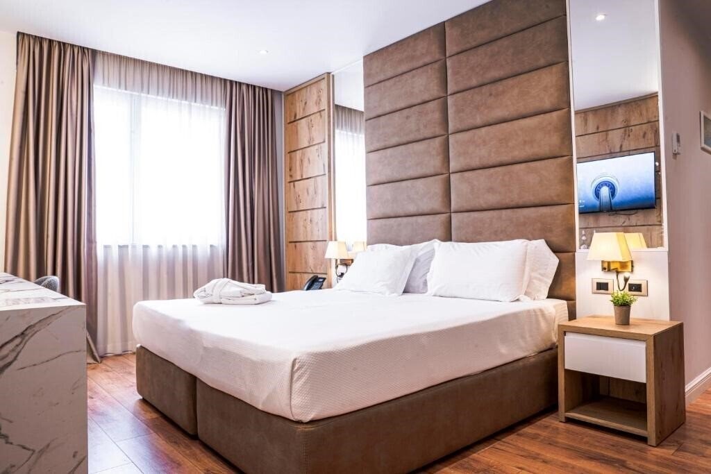 Готель Amfora Hotel & SPA 4*