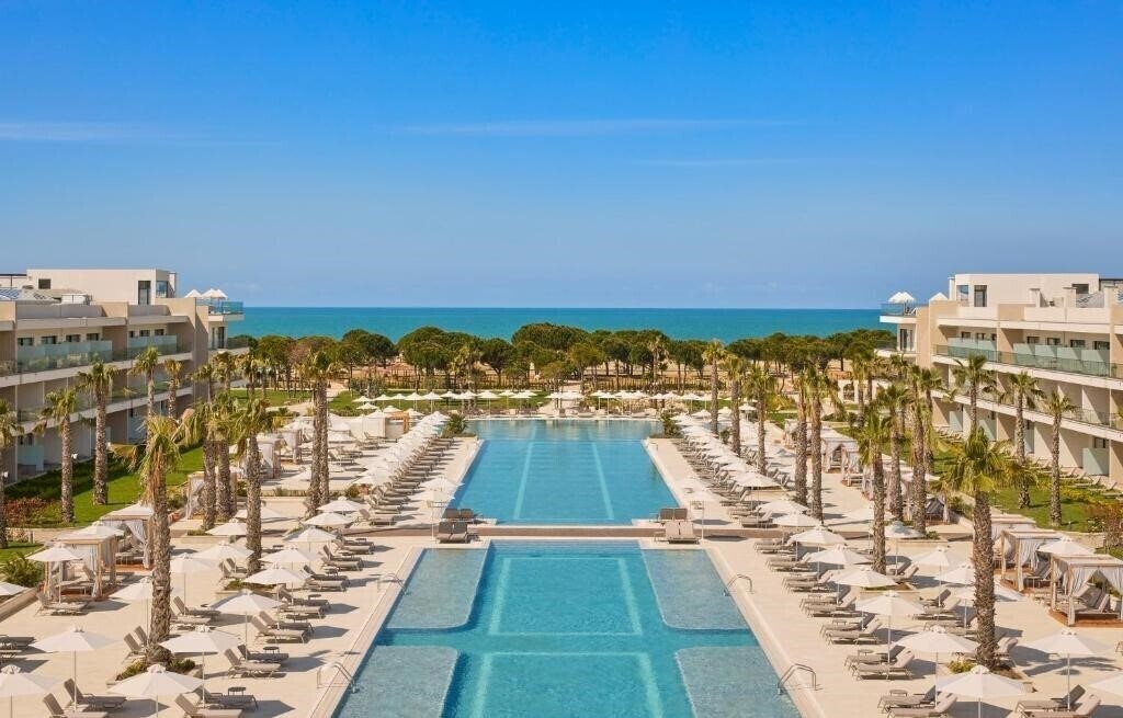 Hotel Melia Durres 5*