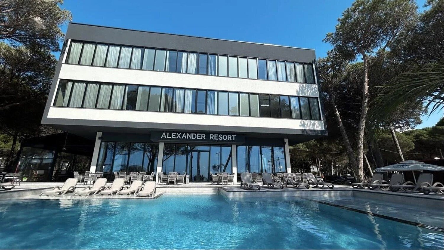 Hotel Alexander Resort 4*