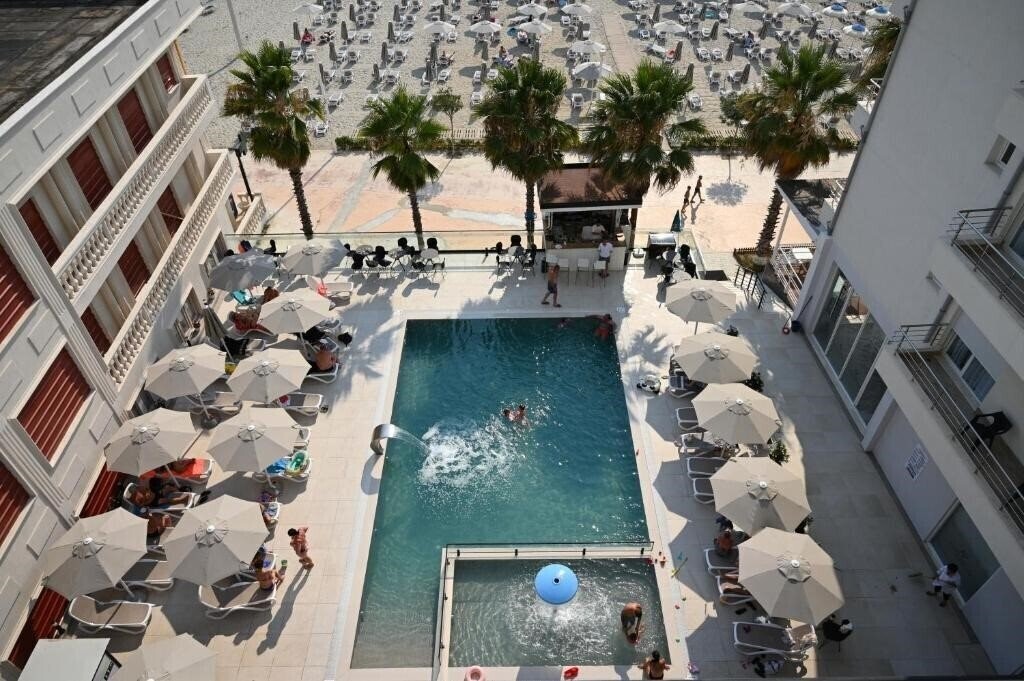 Zdjęcie Adria Palace 4*