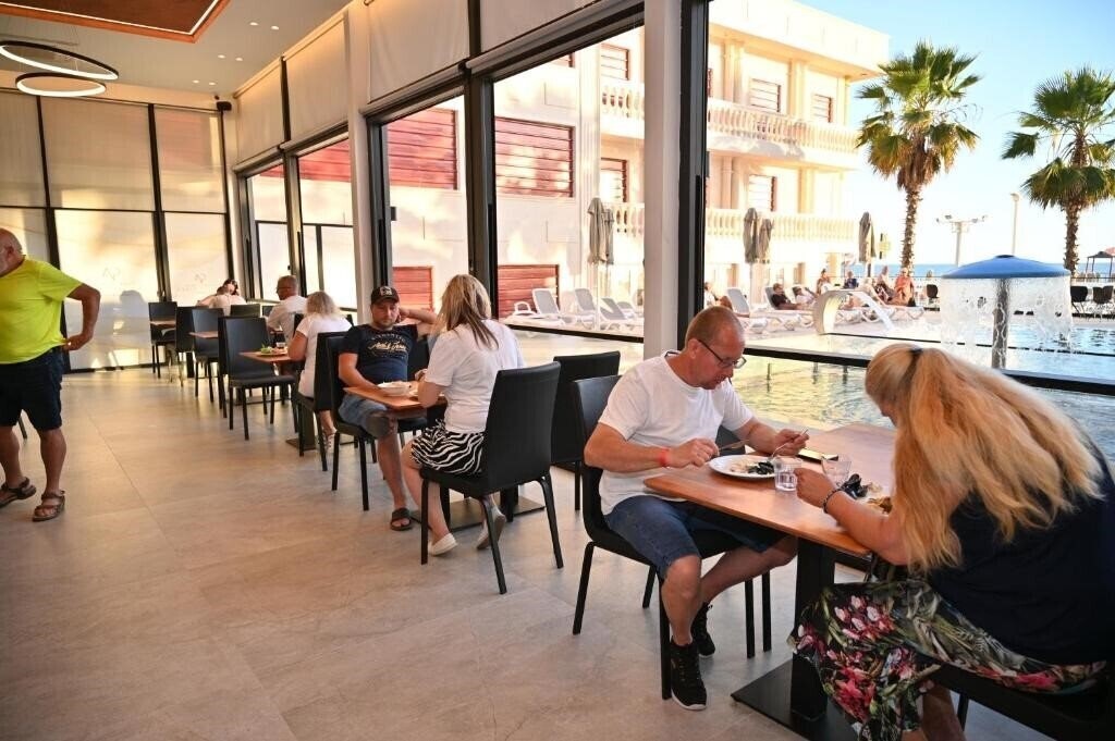 Zdjęcie Adria Palace 4*