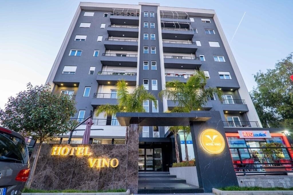 Отель Hotel Vino 4*