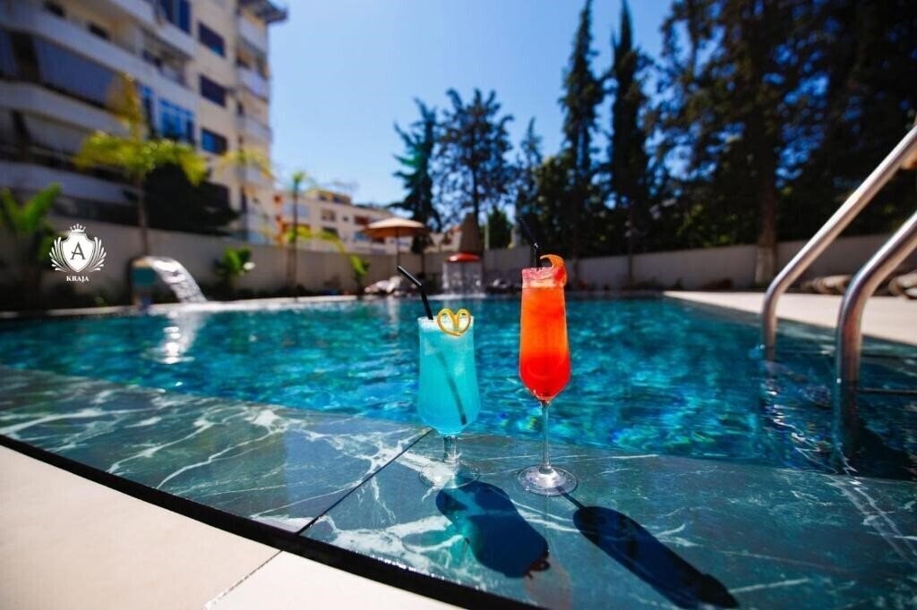 Картинка Hotel Kraja Golem 4*