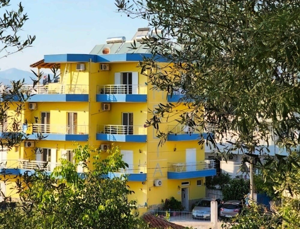 Hotel Amelia Apartment 3*