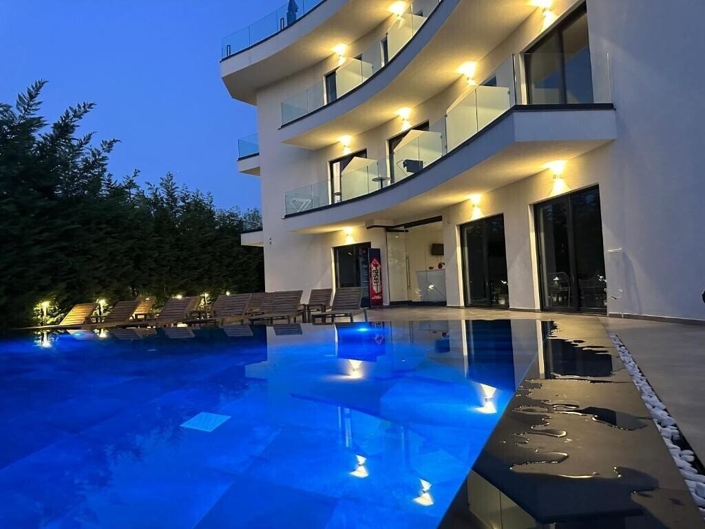 Hotel Hotel Blue Eye 4*