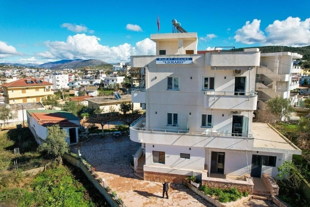 Hotel Gerard Guest House 3*
