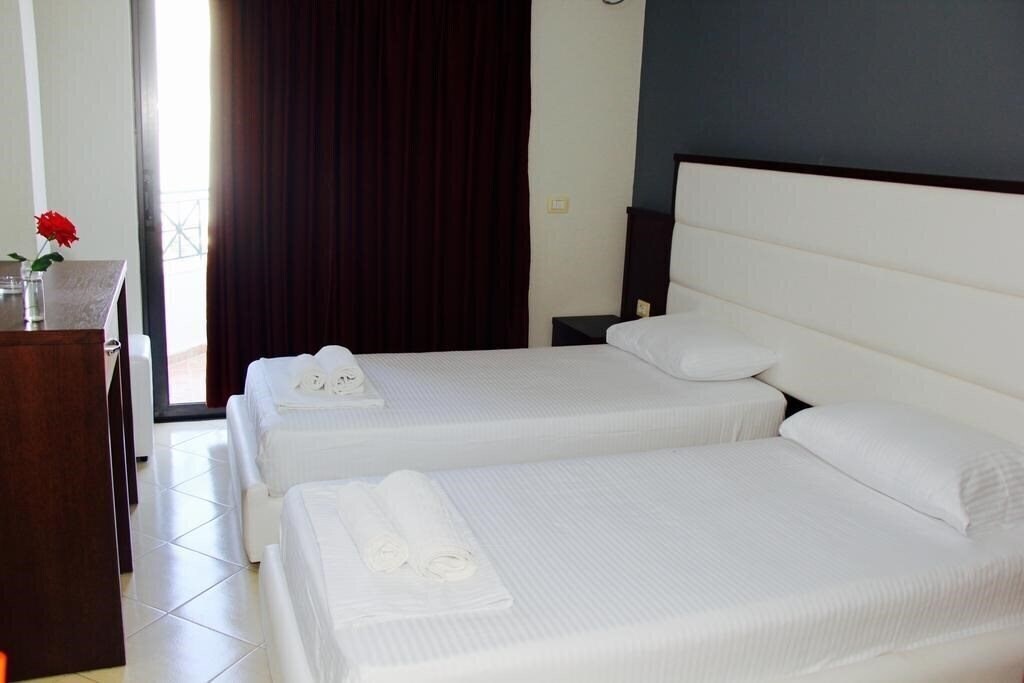 Картинка Fenix 3*