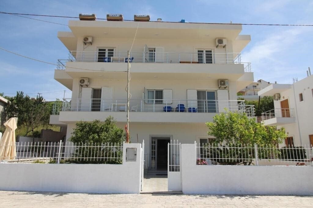 Отель Sunset Relax Apartments апартаменты