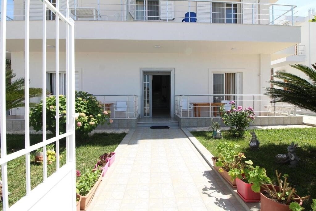 Картинка Sunset Relax Apartments апартаменты