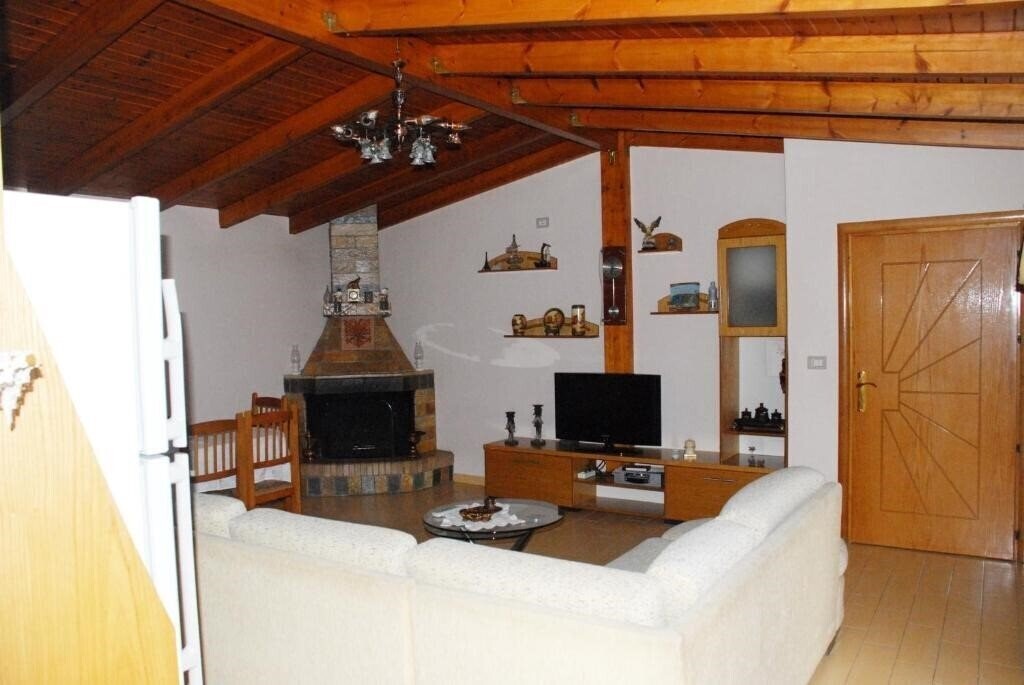 Zdjęcie Villa Mucho 3*