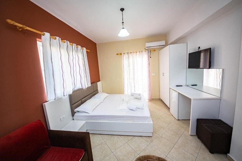 Фотография Ideal Aparthotel 2*