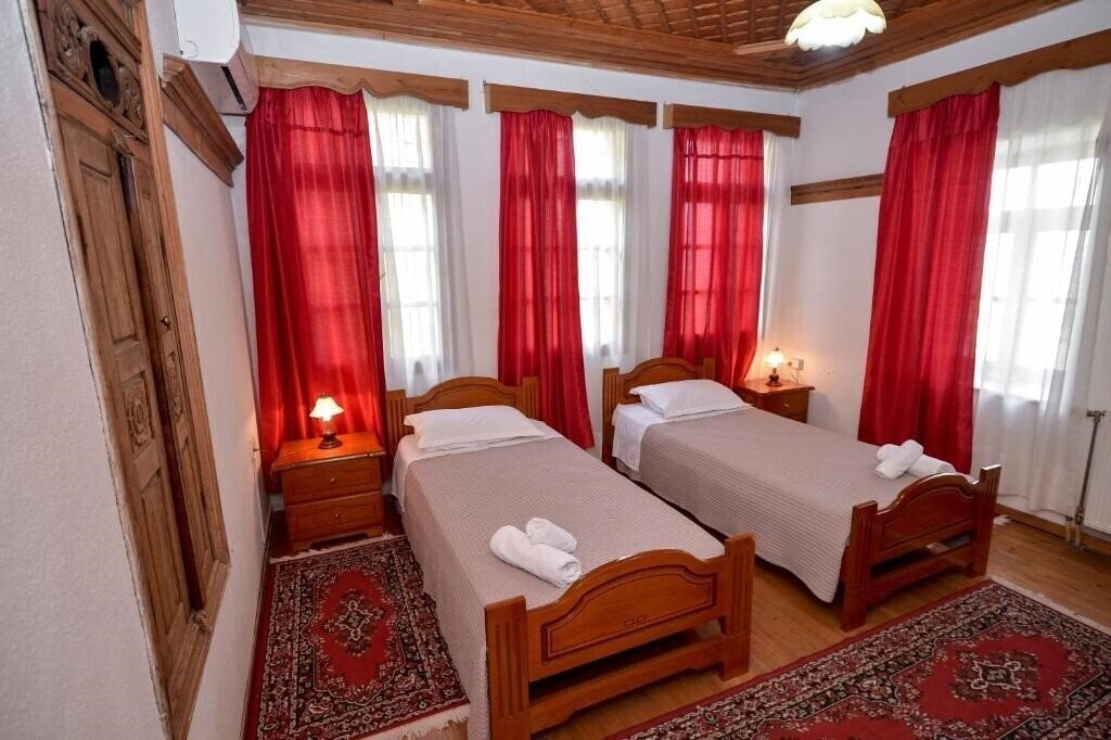 Zdjęcia Kalemi Hotel 3*